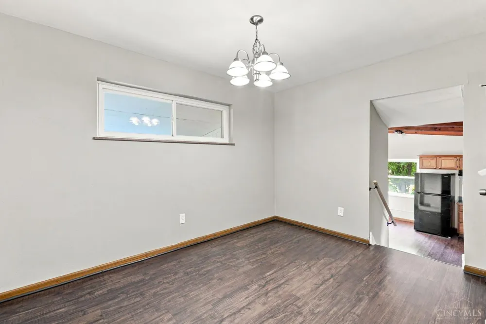 1131 Cherevilla Lane Cincinnati, OH 45238