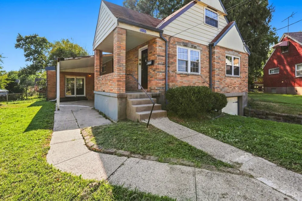 1131 Cherevilla Lane Cincinnati, OH 45238