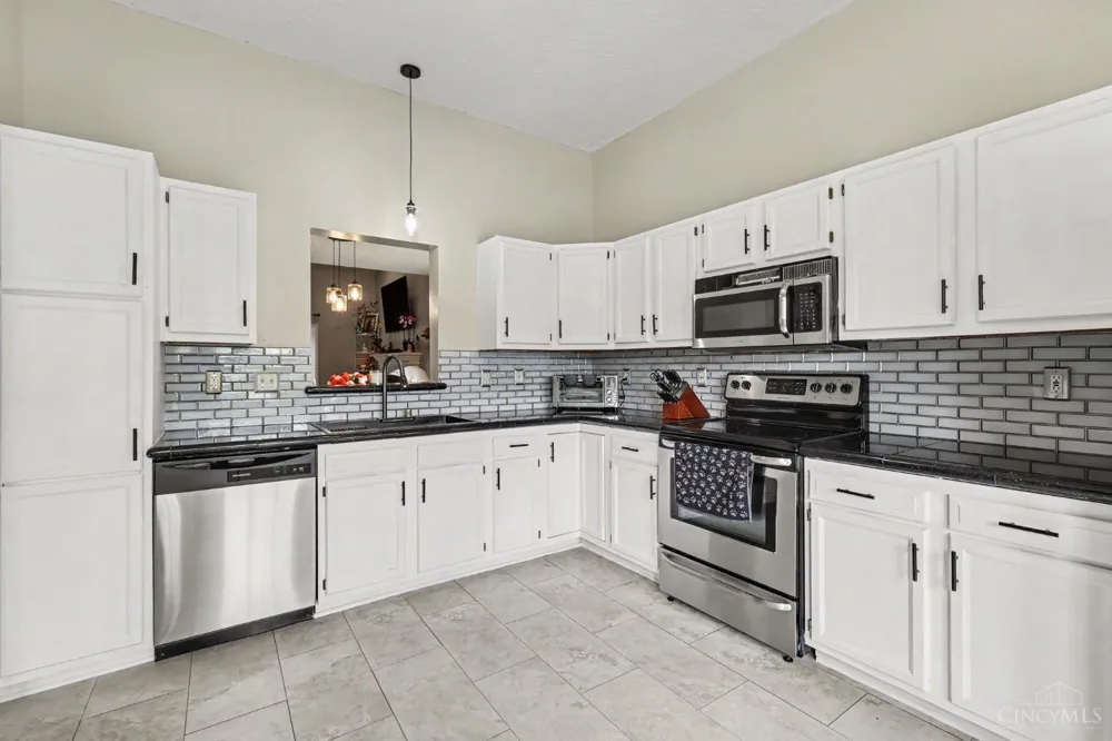 3927 Little Creek Drive Batavia, OH 45102