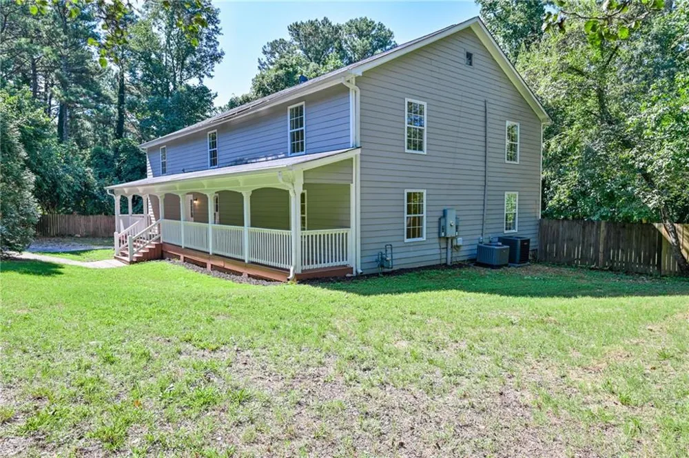 3205 Newcastle Way Snellville, GA 30039