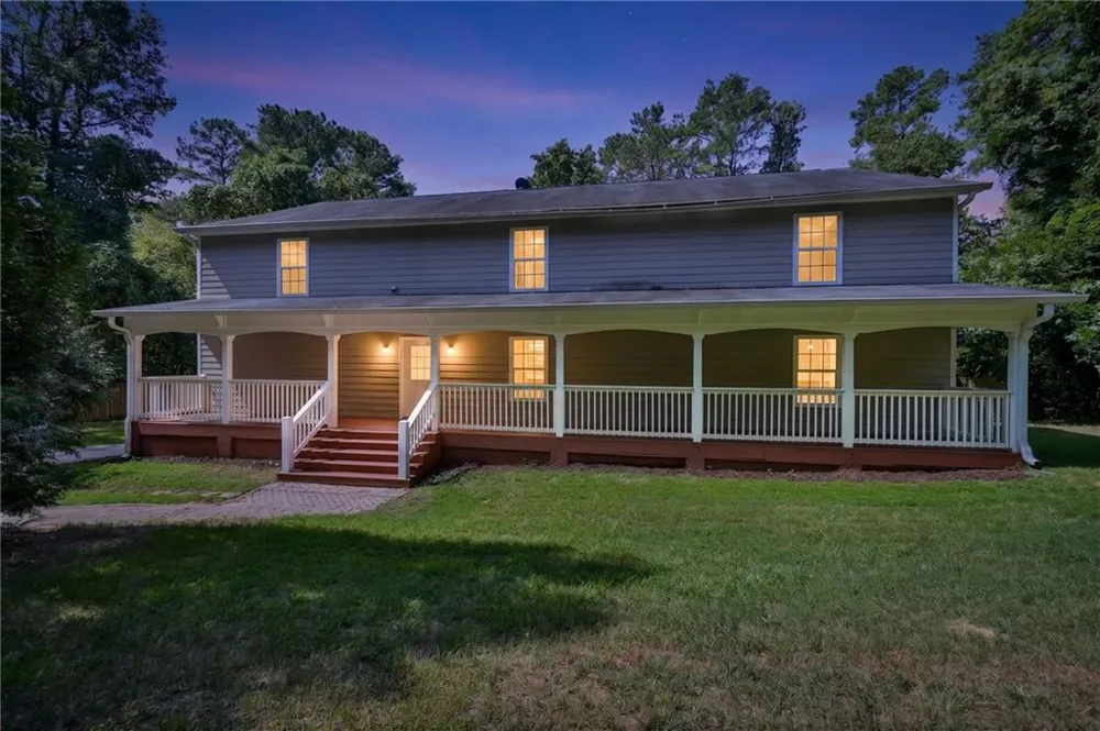 3205 Newcastle Way Snellville, GA 30039