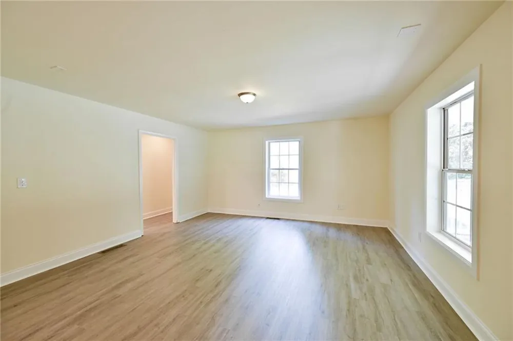 3205 Newcastle Way Snellville, GA 30039