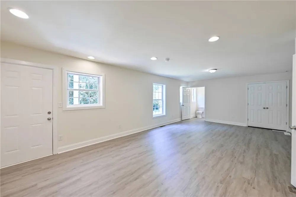 3205 Newcastle Way Snellville, GA 30039