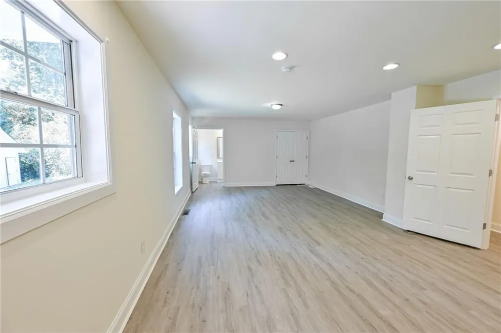 3205 Newcastle Way Snellville, GA 30039