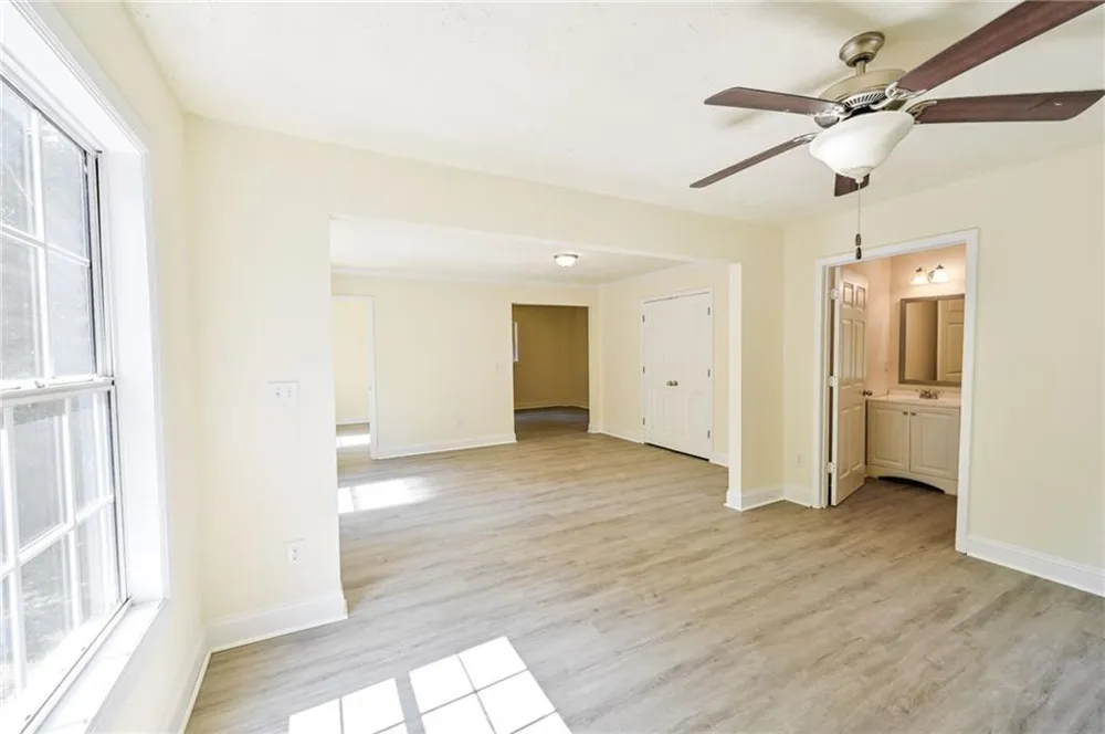 3205 Newcastle Way Snellville, GA 30039