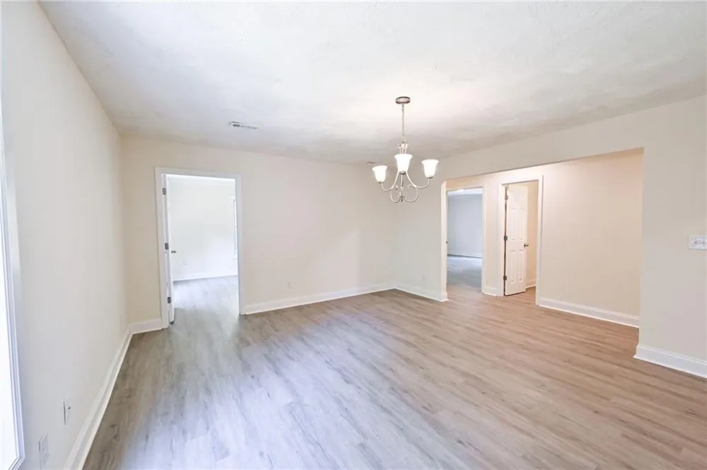 3205 Newcastle Way Snellville, GA 30039