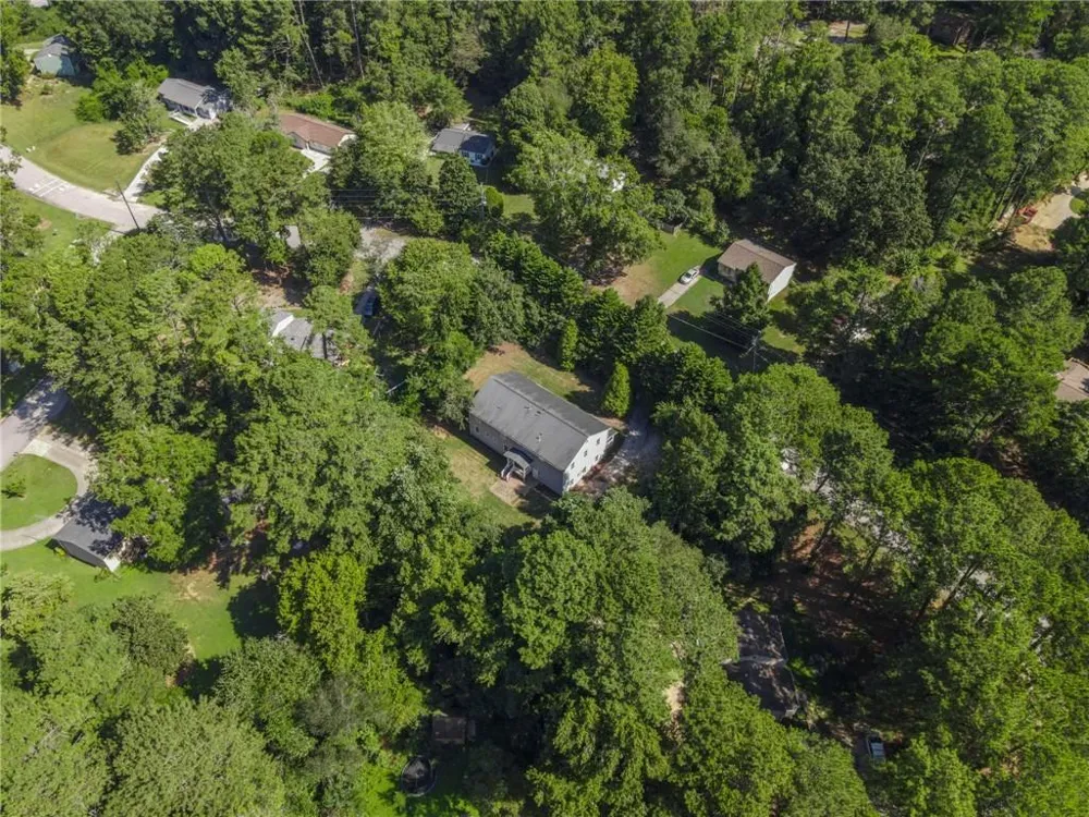3205 Newcastle Way Snellville, GA 30039