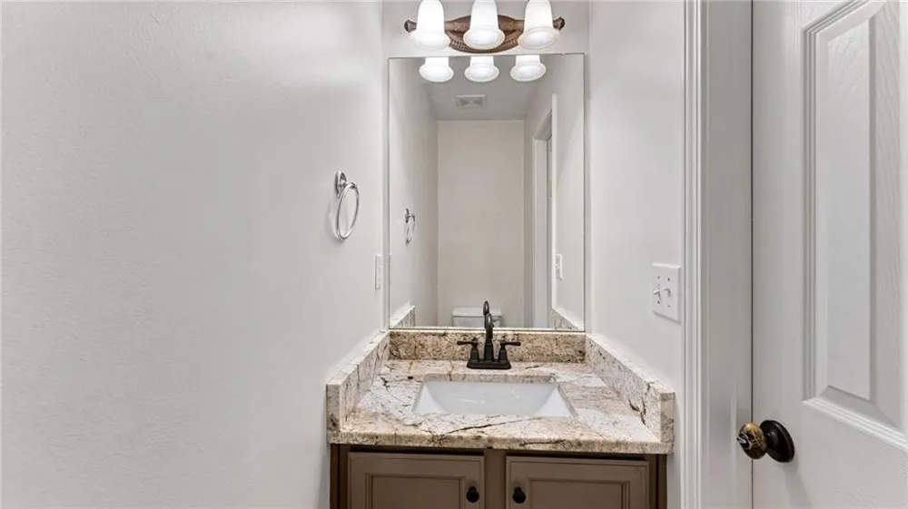 32 Maddox Road SE Acworth, GA 30102
