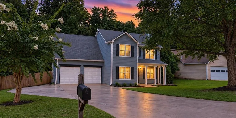 32 Maddox Road SE Acworth, GA 30102