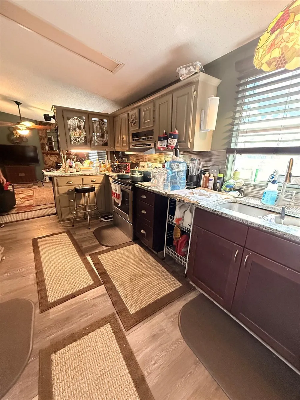 1500 S Durant Street Alvin, TX 77511