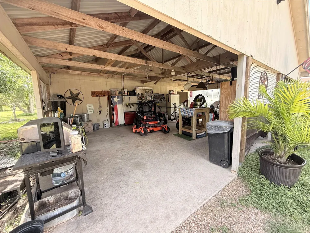 1500 S Durant Street Alvin, TX 77511