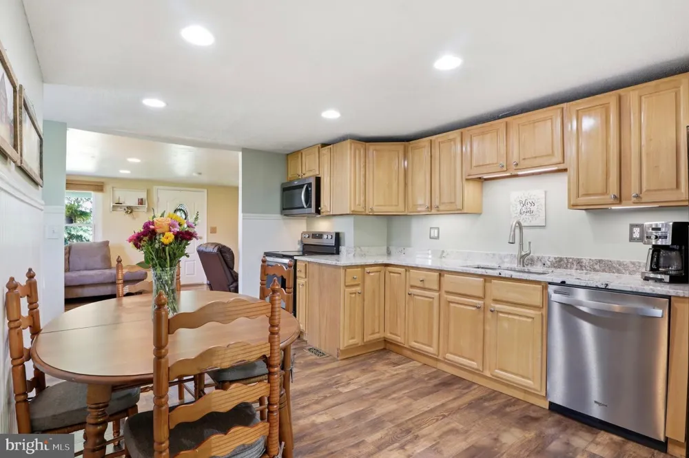 986 2ND STREET Mount Wolf, PA 17347