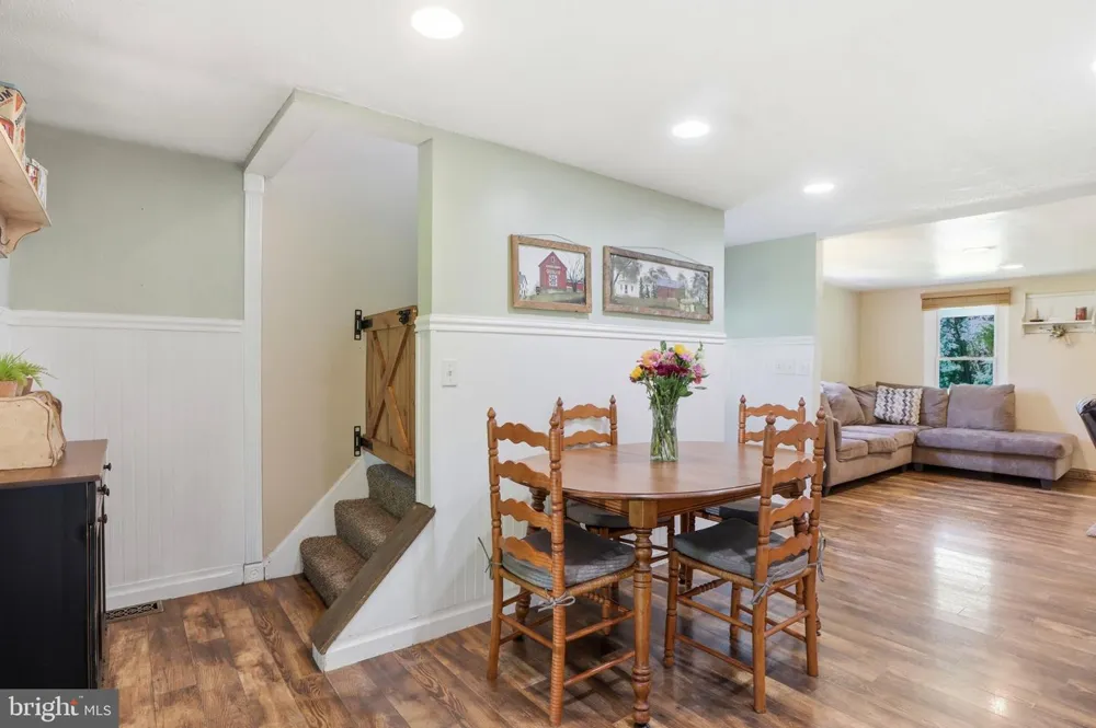 986 2ND STREET Mount Wolf, PA 17347