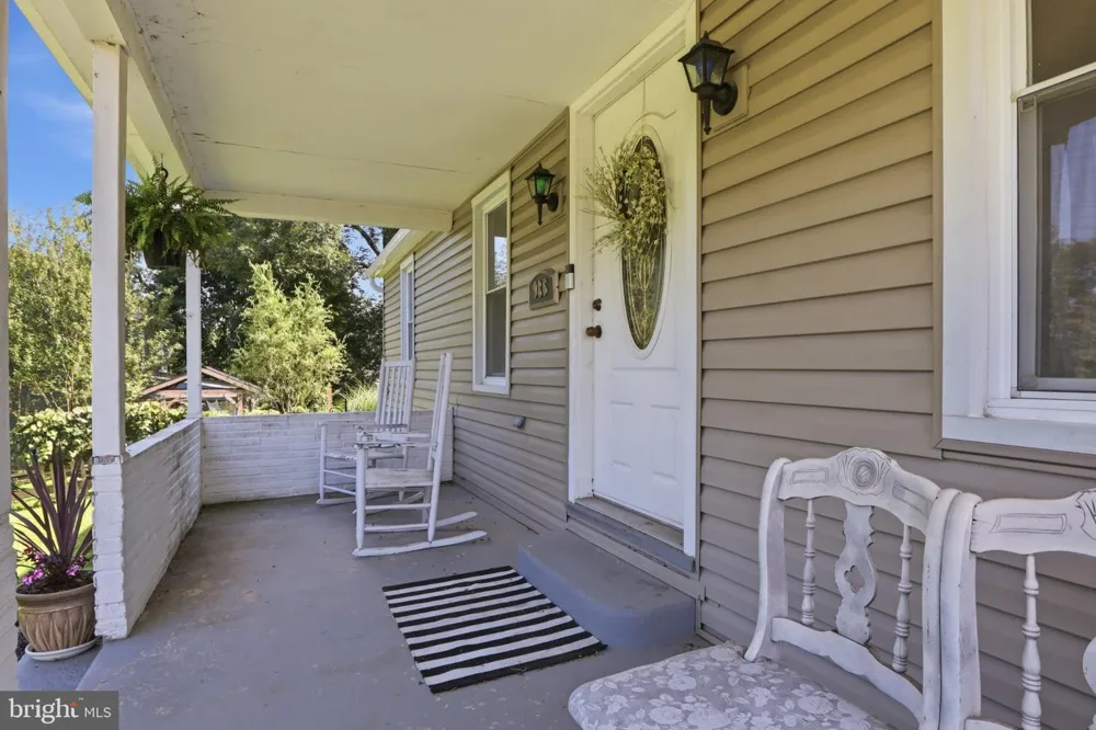 986 2ND STREET Mount Wolf, PA 17347