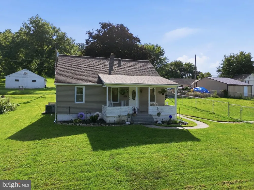986 2ND STREET Mount Wolf, PA 17347