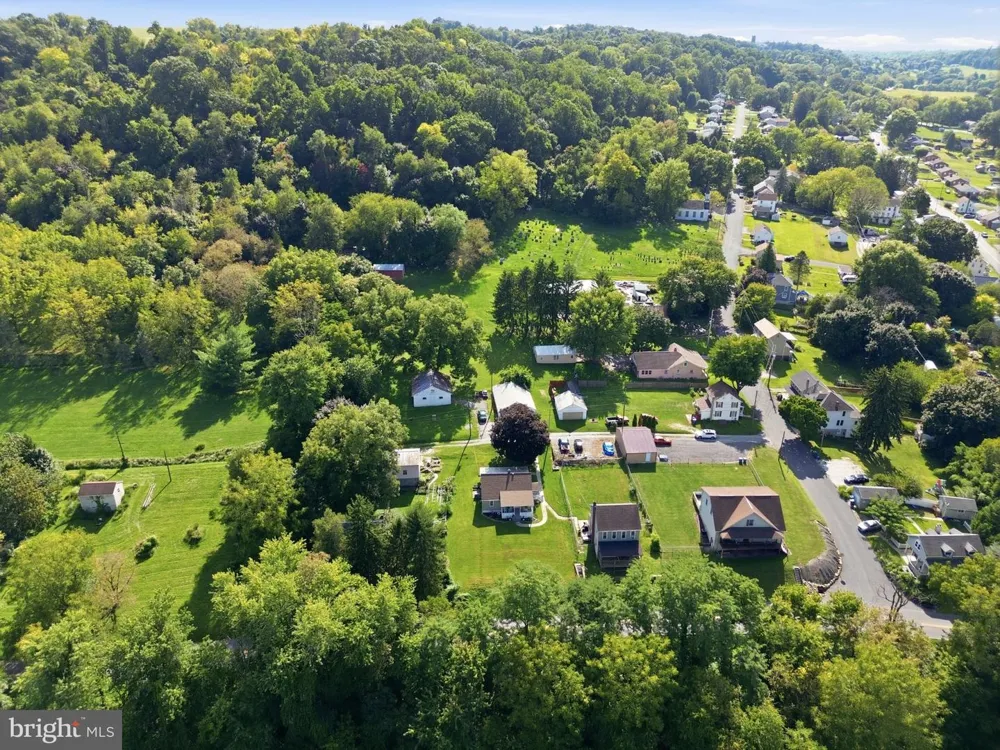986 2ND STREET Mount Wolf, PA 17347
