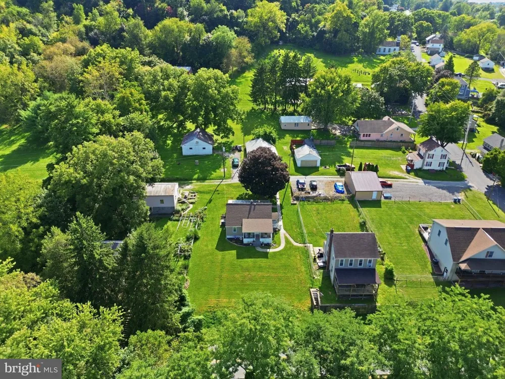 986 2ND STREET Mount Wolf, PA 17347