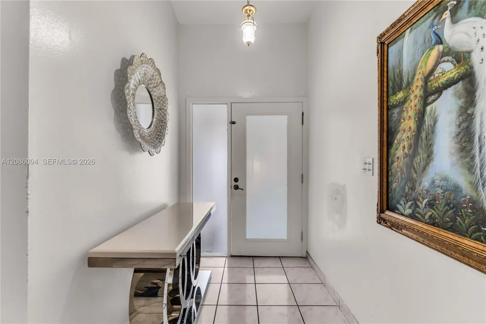22 NW 108th Ct Miami, FL 33172
