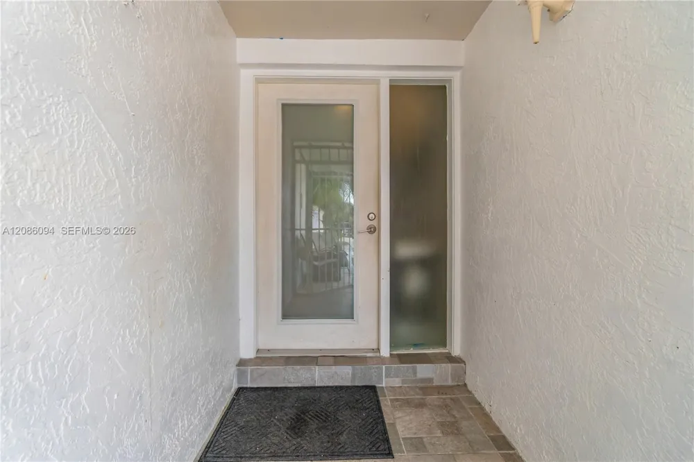 22 NW 108th Ct Miami, FL 33172