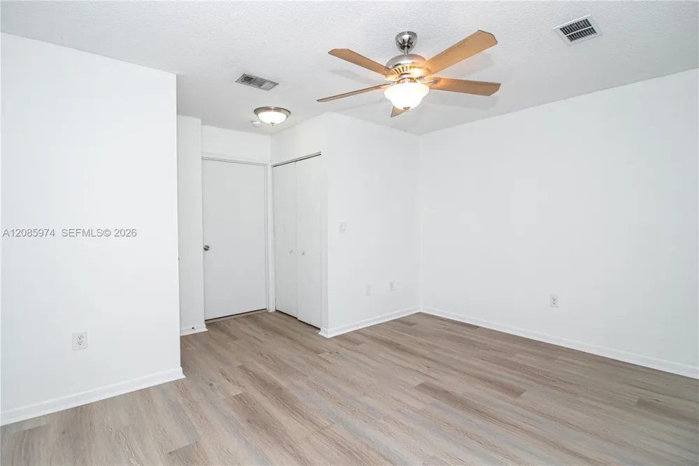 1175 NW 125th Ct #204 Miami, FL 33182