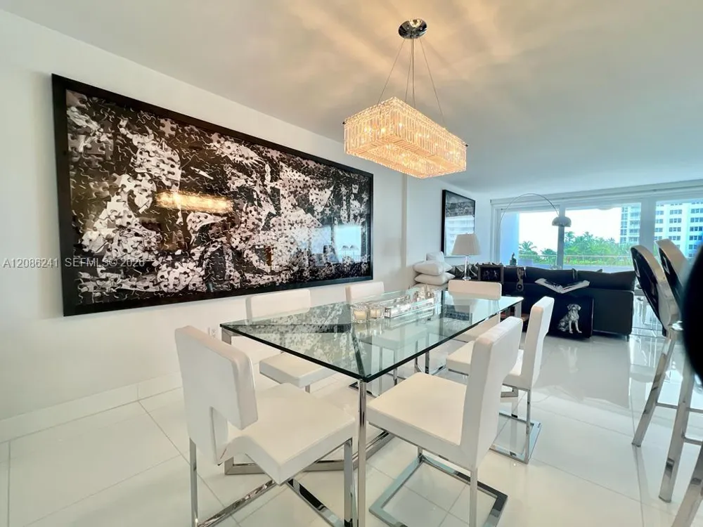 177 Ocean Lane Dr #405 Key Biscayne, FL 33149