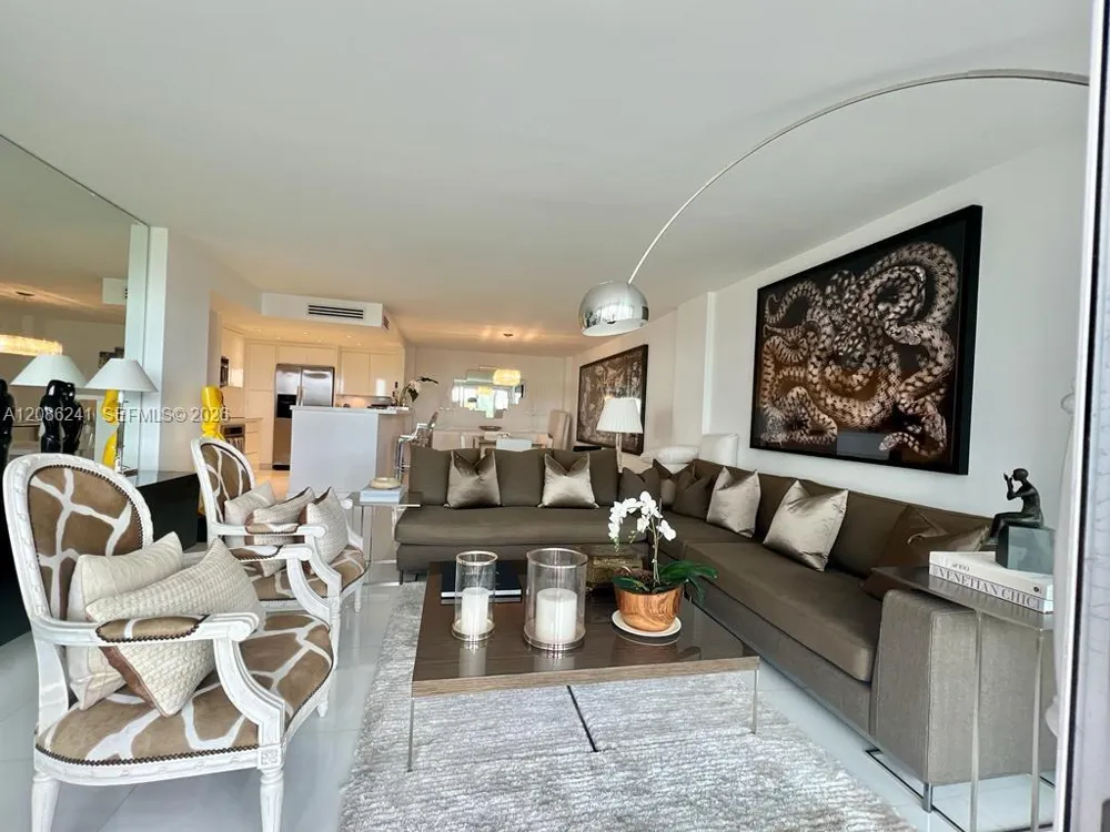 177 Ocean Lane Dr #405 Key Biscayne, FL 33149