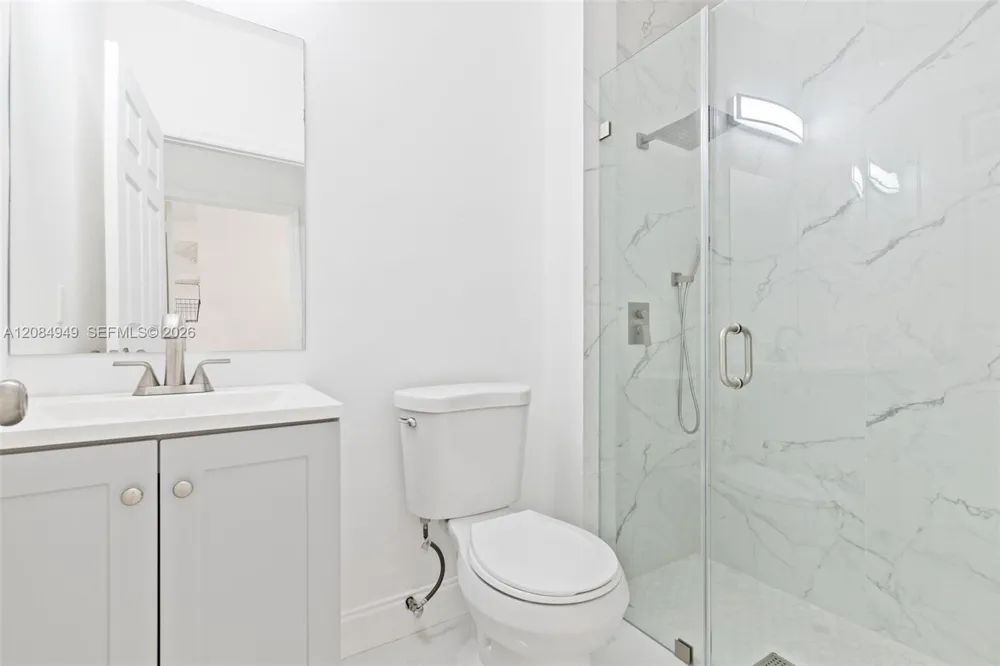 15842 SW 14th St Pembroke Pines, FL 33027
