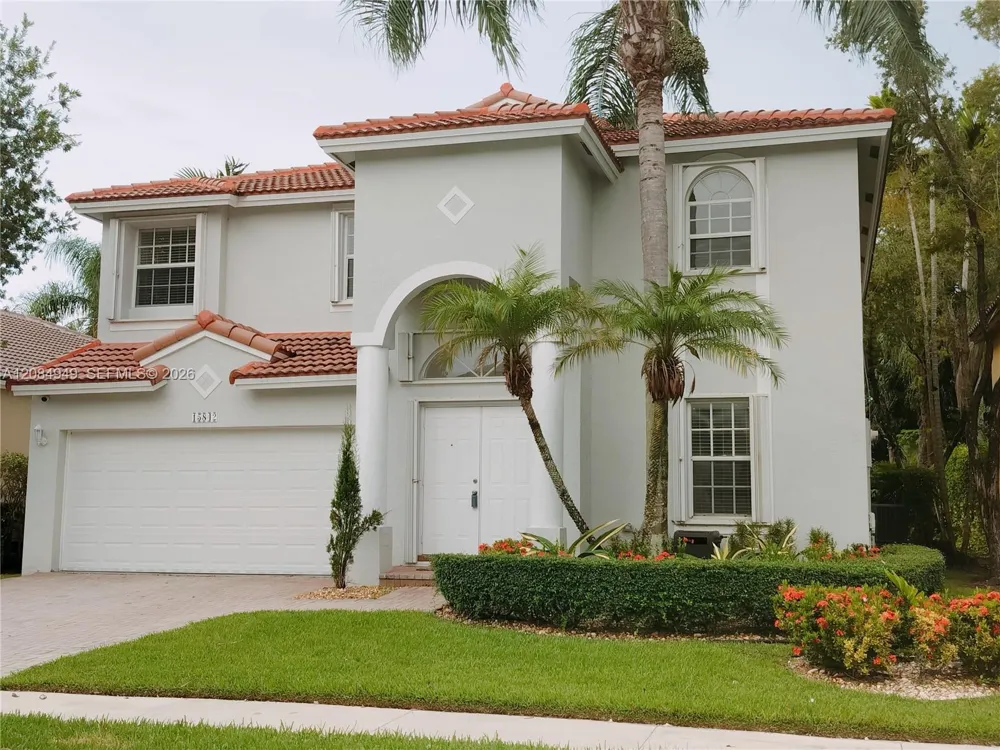 15842 SW 14th St Pembroke Pines, FL 33027