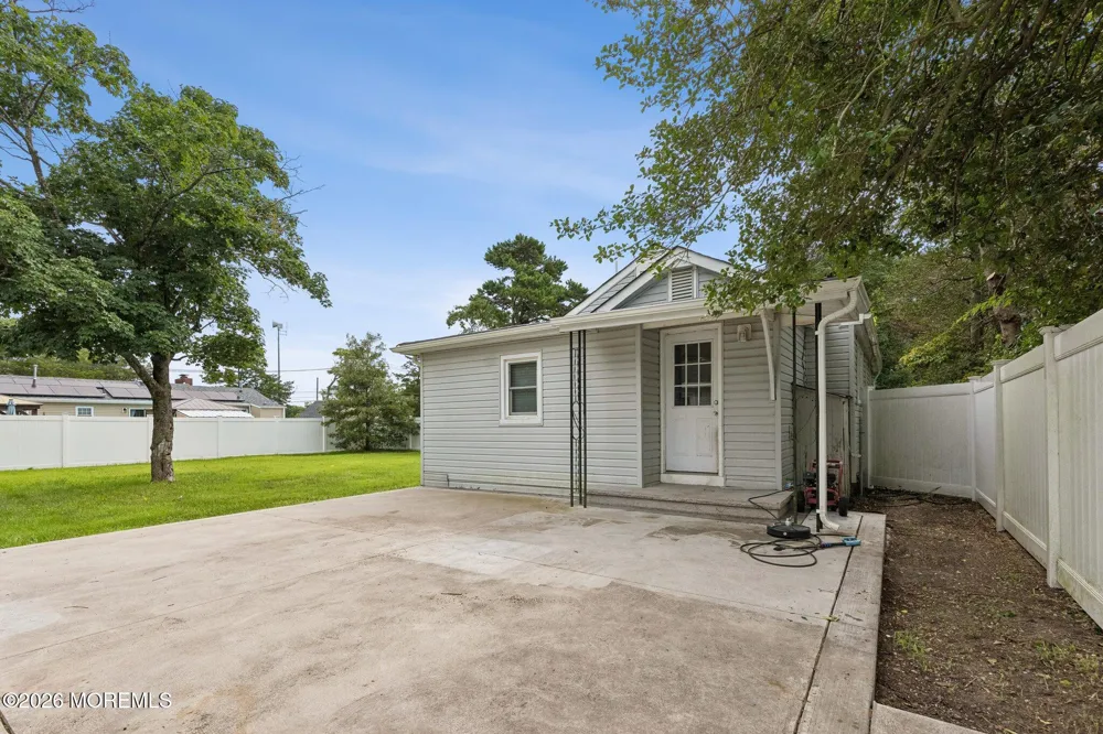 1404 Earie Way Forked River, NJ 08731