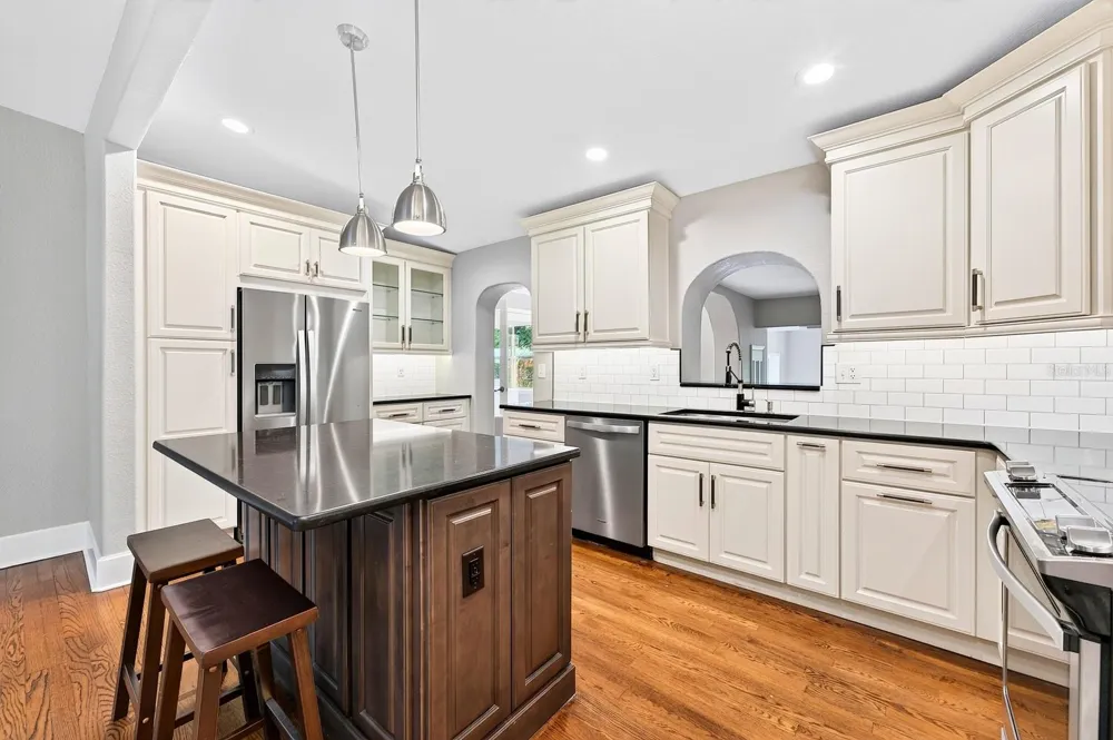 1212 ELMWOOD STREET Orlando, FL 32801