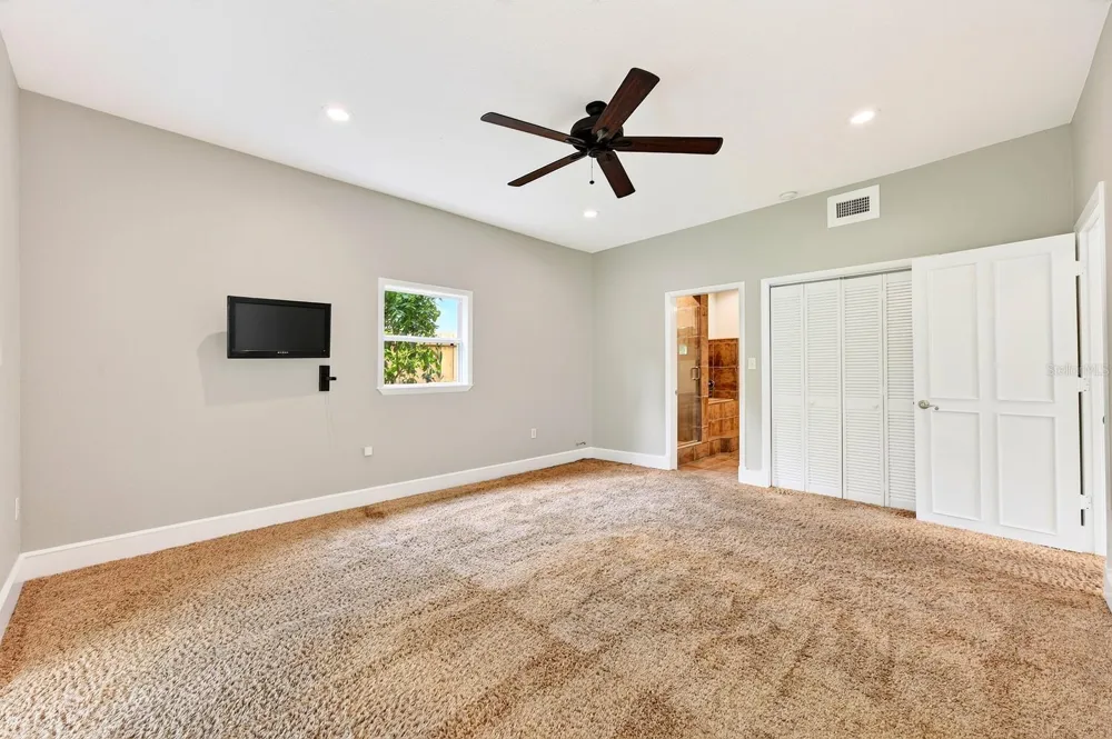 1212 ELMWOOD STREET Orlando, FL 32801