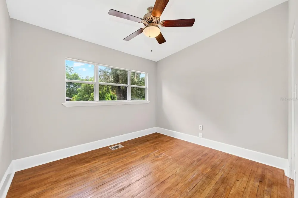 1212 ELMWOOD STREET Orlando, FL 32801