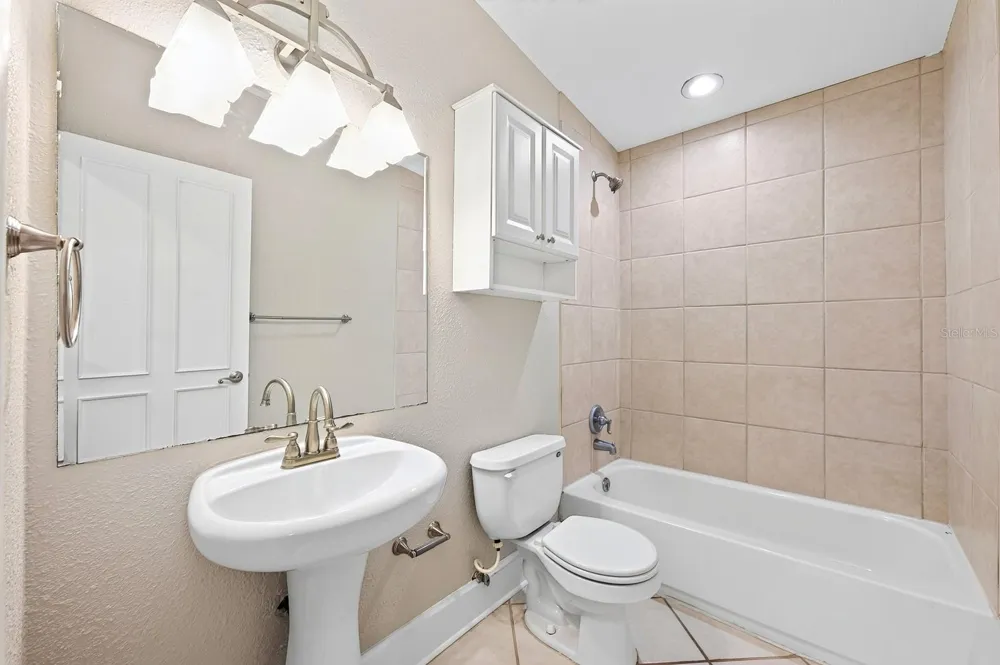 1212 ELMWOOD STREET Orlando, FL 32801