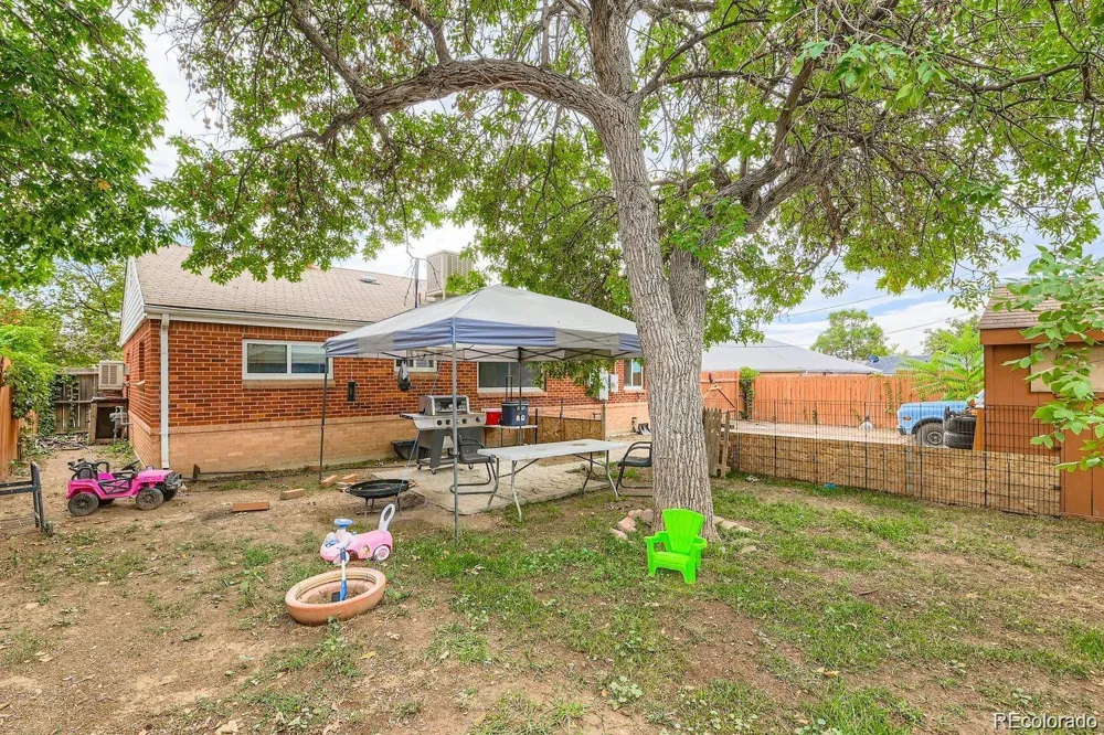 9211 Harris Street Thornton, CO 80229