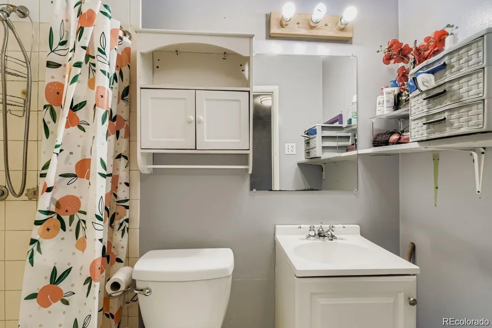 9211 Harris Street Thornton, CO 80229