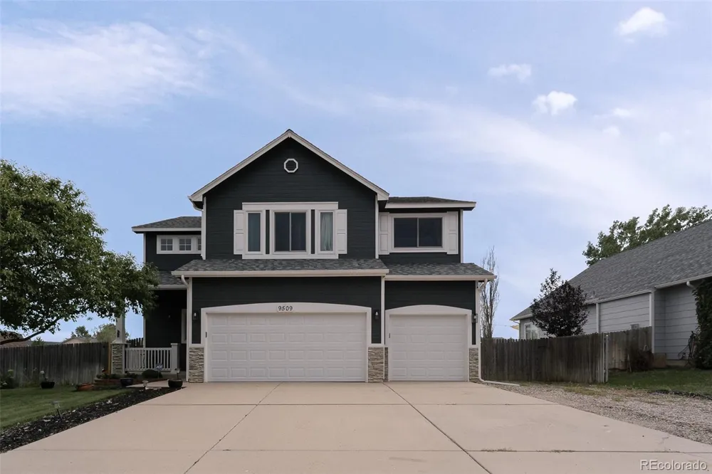 9509 Bur Oak Lane Colorado Springs, CO 80925