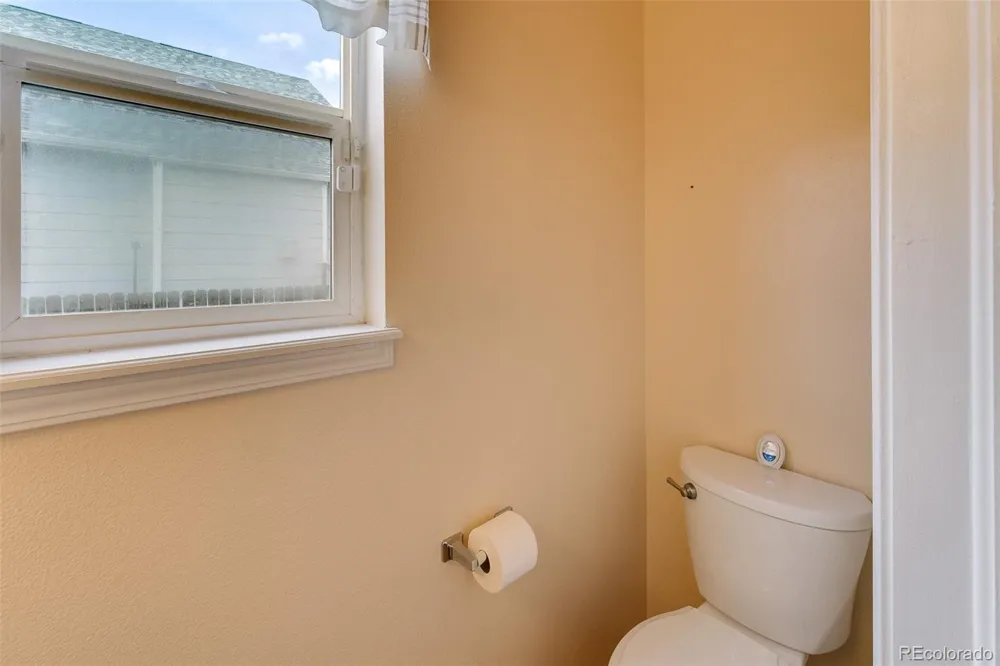 9509 Bur Oak Lane Colorado Springs, CO 80925