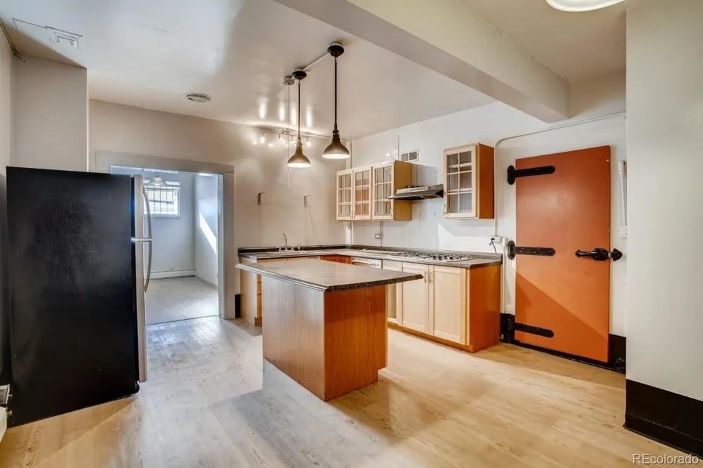 66 S Broadway Denver, CO 80209