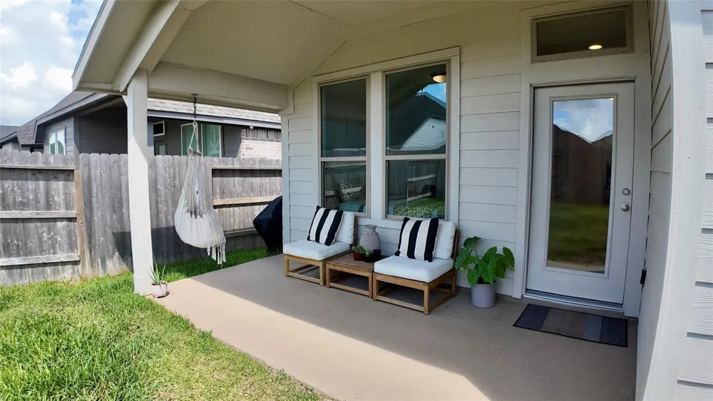 27127 Cutleaf Daisy Court Hockley, TX 77447