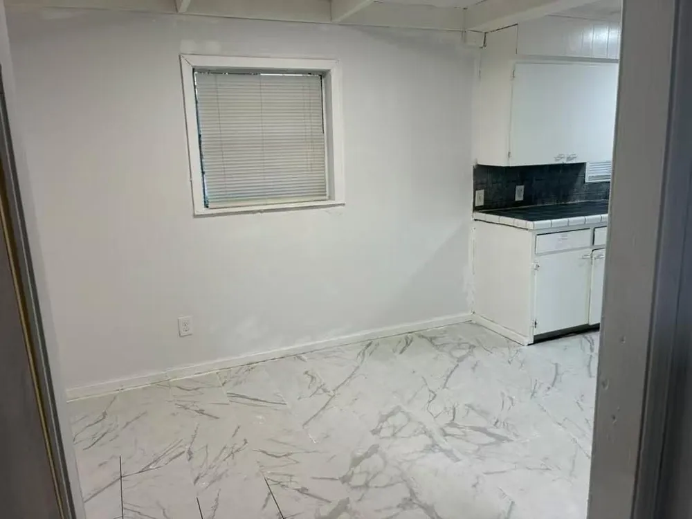 1302 Thomas Avenue Pasadena, TX 77506
