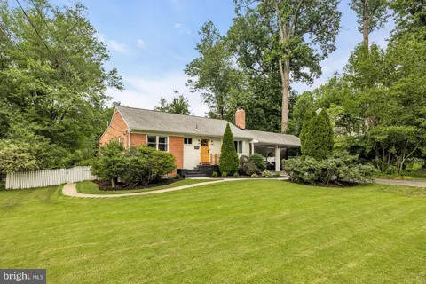 6616 KERNS ROAD