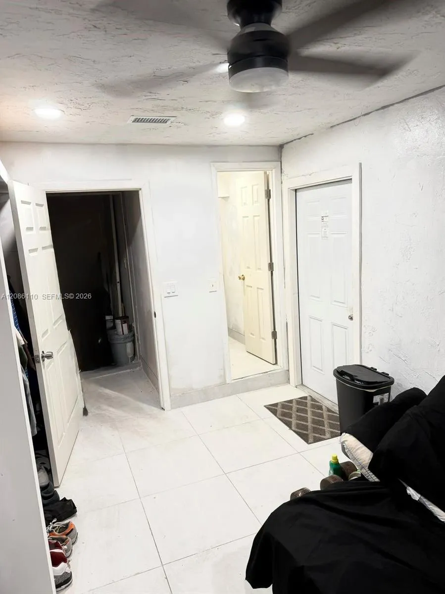 3350 NW 171 ter Miami Gardens, FL 33056