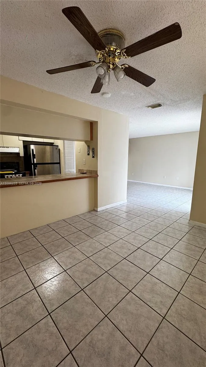 885 SE 13th Rd Homestead, FL 33035
