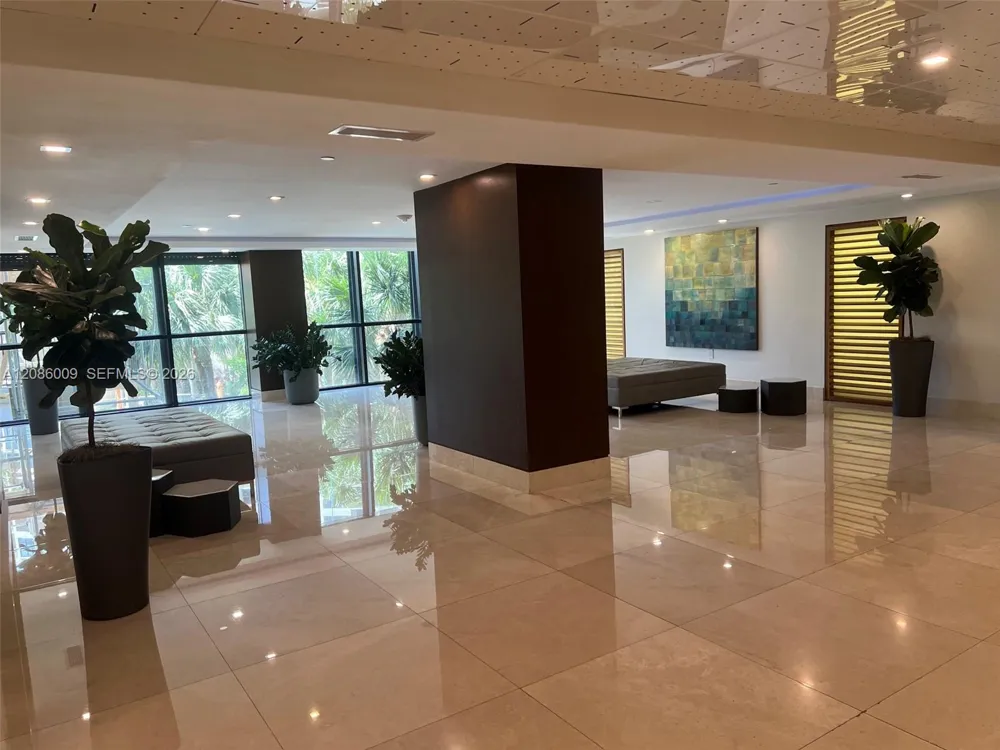 540 BRICKELL KEY DR #1511 Miami, FL 33131