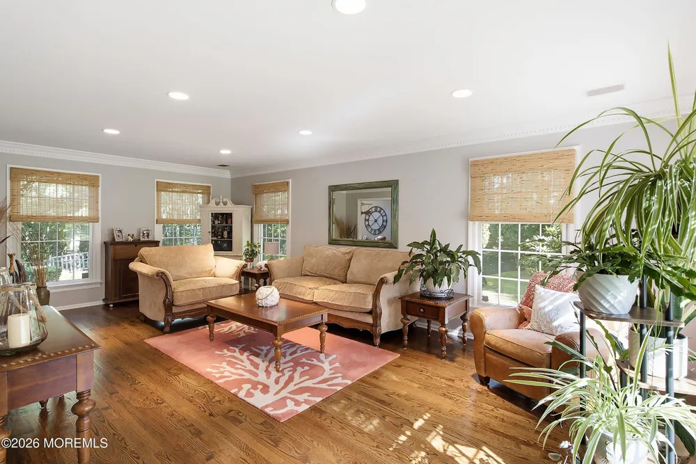 2527 Mahogany Trail Manasquan, NJ 08736