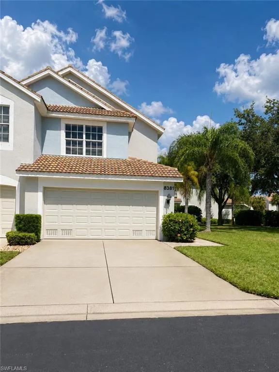 8381 Village Edge Circle Fort Myers, FL 33919