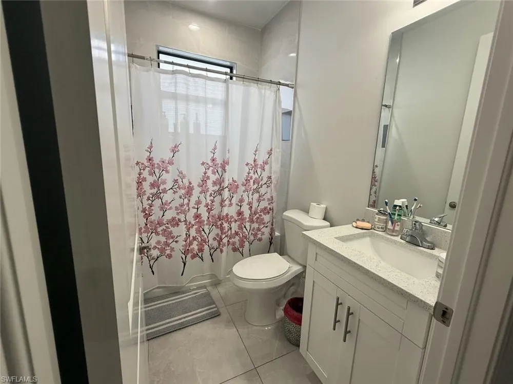 2065 18th Avenue NE Naples, FL 34120