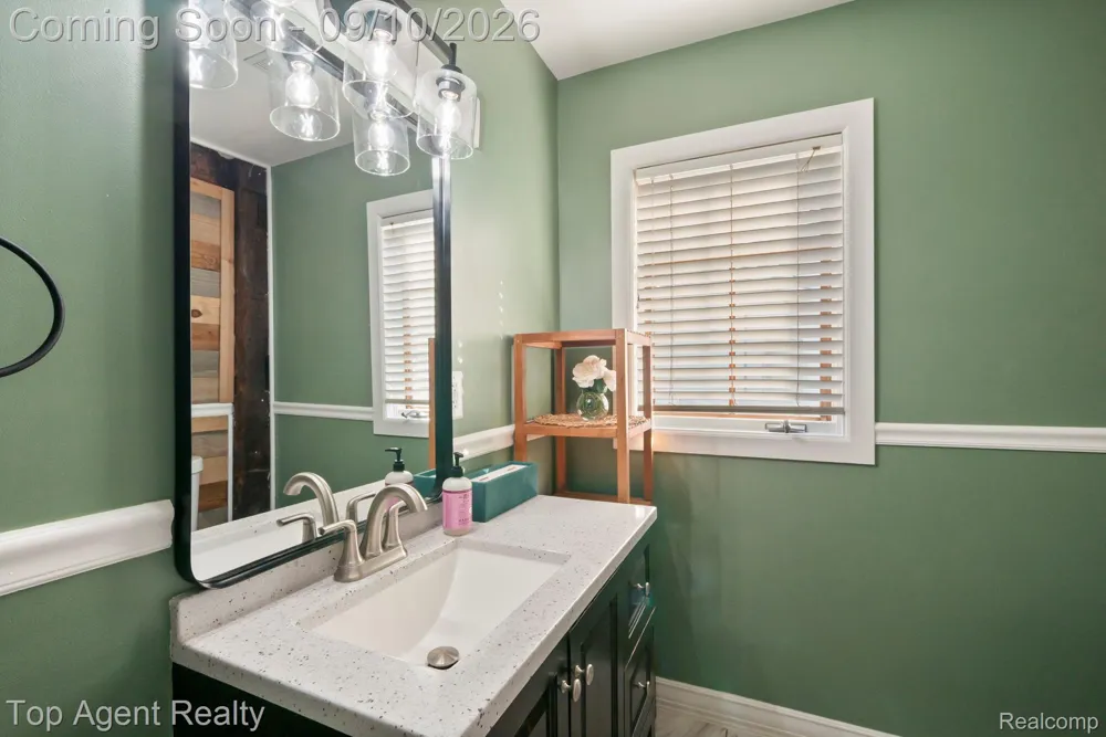 40695 Moravian Drive Clinton Charter Township, MI 48036