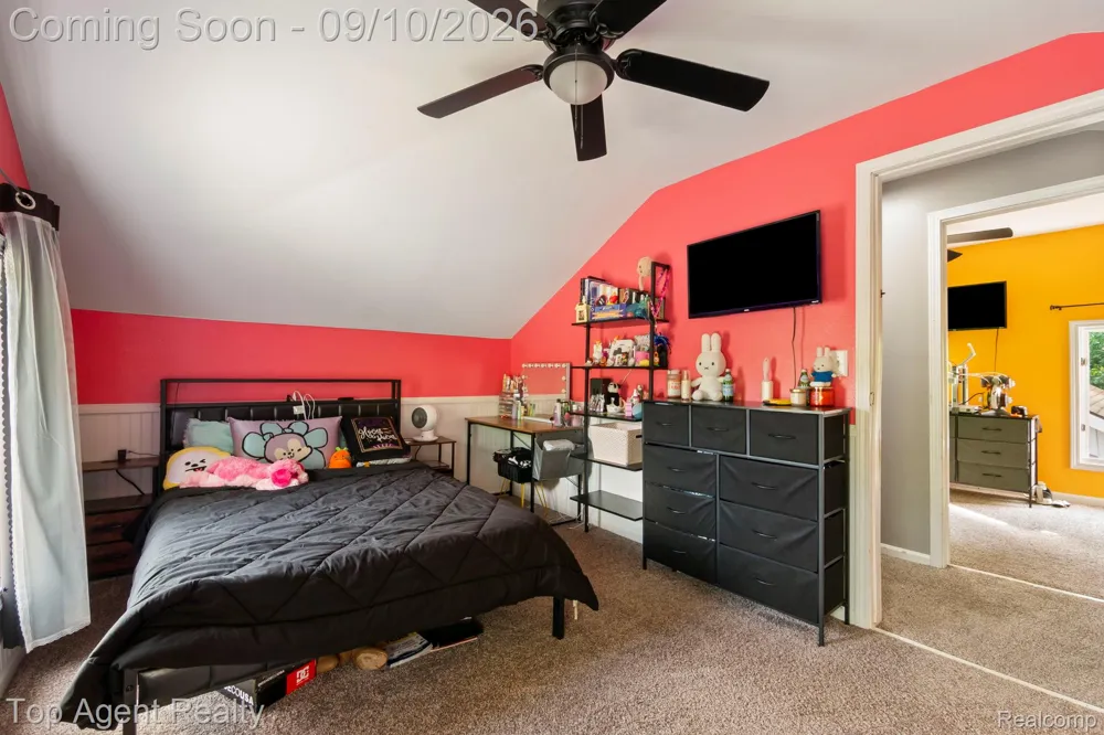 40695 Moravian Drive Clinton Charter Township, MI 48036