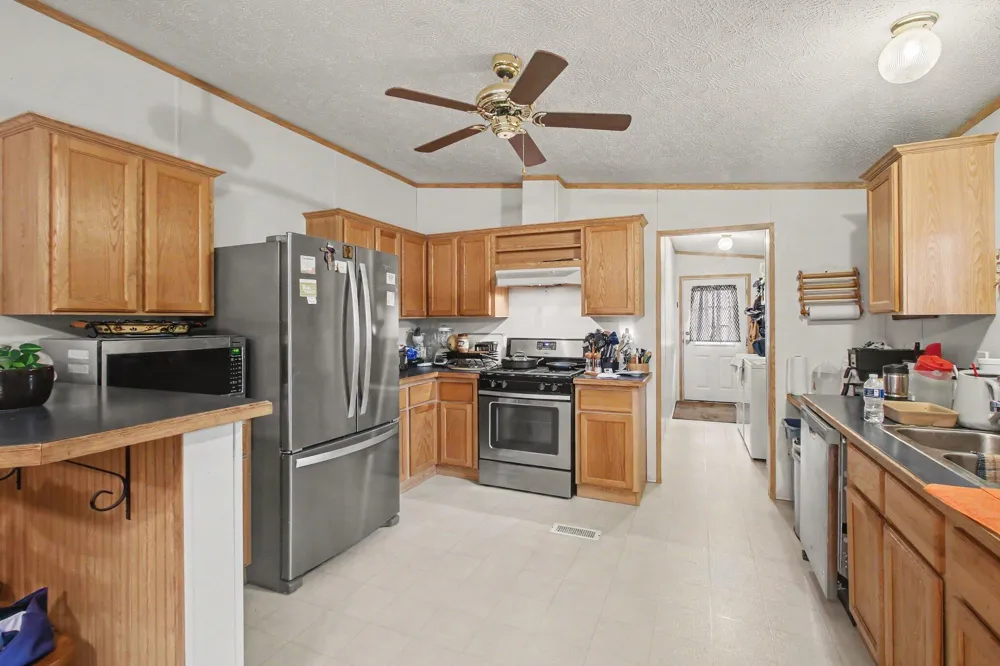 5264 Amy Drive Coloma Charter Township, MI 49038